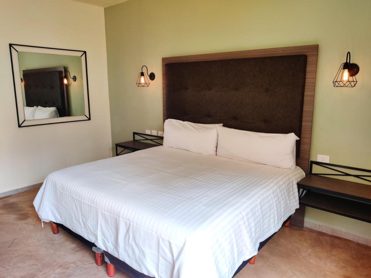 Hotel Boutique La Casona By Kavia Mérida Kültér fotó